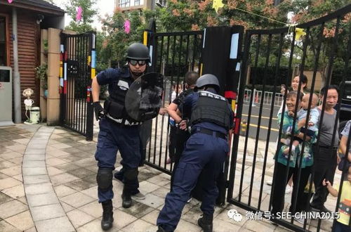 砺剑保安联合客户单位开展平安校园防恐防暴演练并启用新型接警设备